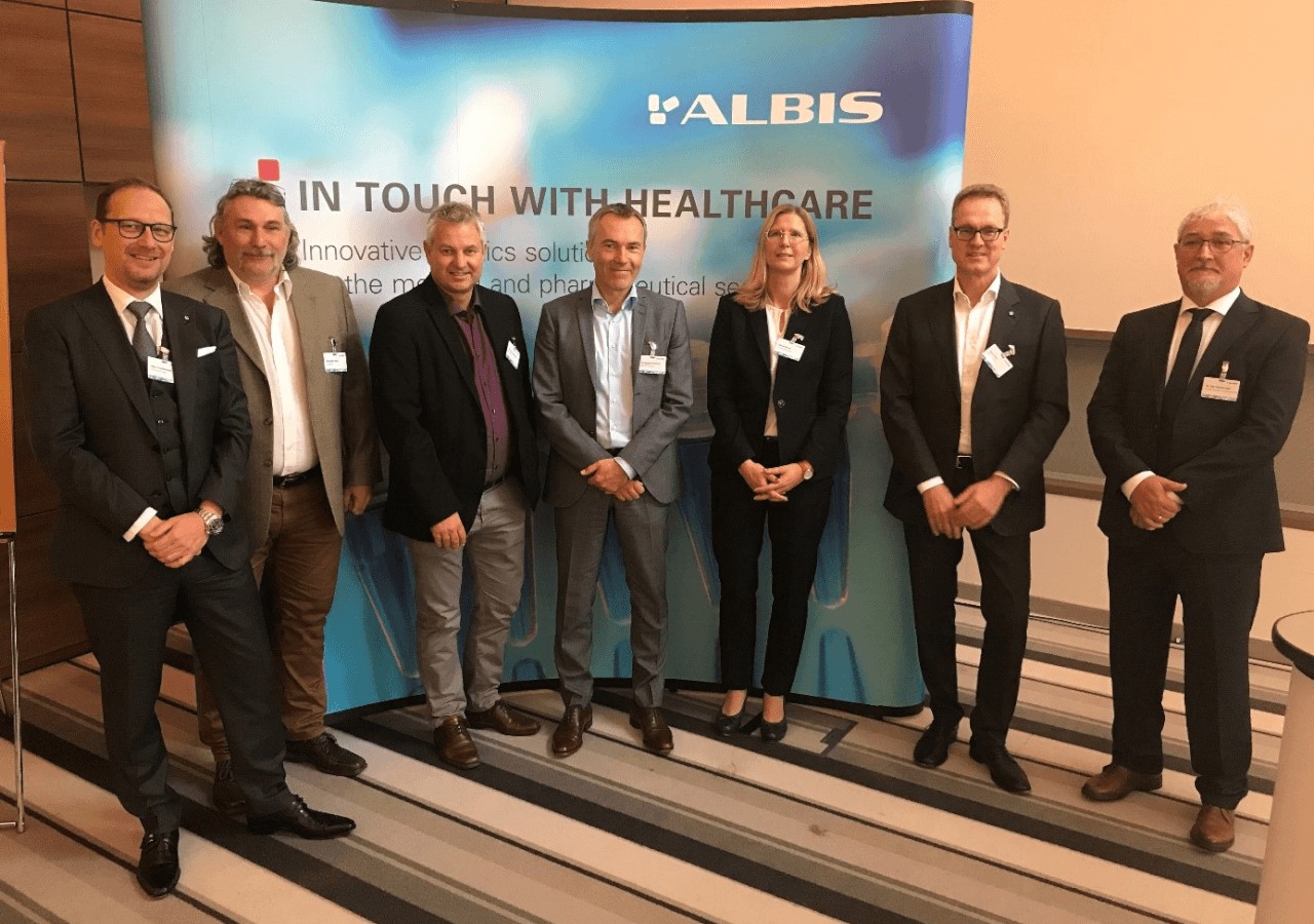 Unsere Referenten (v.l.n.r.): Mike Freudenstein (ALBIS), Alexander Wörz (LyondellBasell), Kees van der Meulen (Bravis Hospital, NL), Christoph Koslowski (Solvay Specialty Polymers), Miriam Schuh (reuschlaw Legal Consultants), Horst W. Klink (ALBIS), Dr.-Ing. Uwe Schöler (Olympus Surgical Technologies Europe)