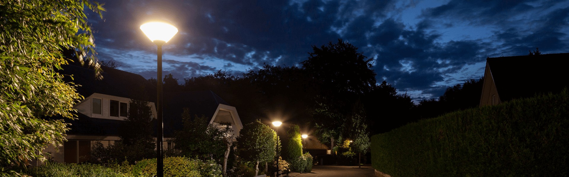 Streetlight_Header_2560x800